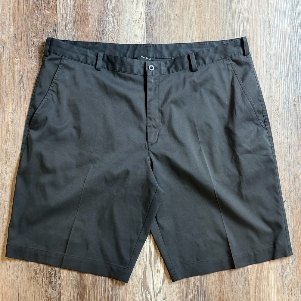 Nike Golf Dri Fit Black Flat Front Men's Shorts size 40